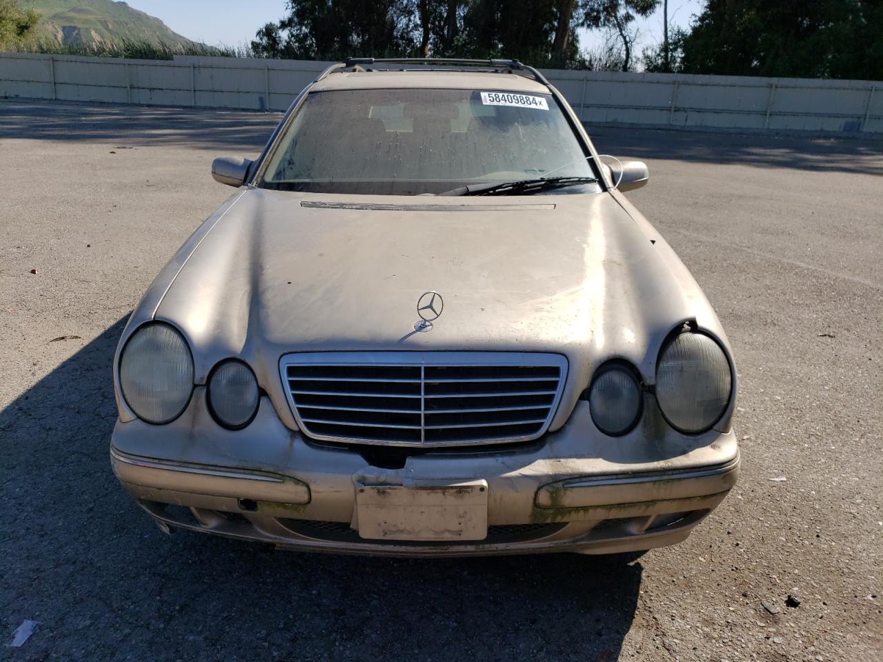 WDBJH65J7YB077318 2000 Mercedes-Benz E 320