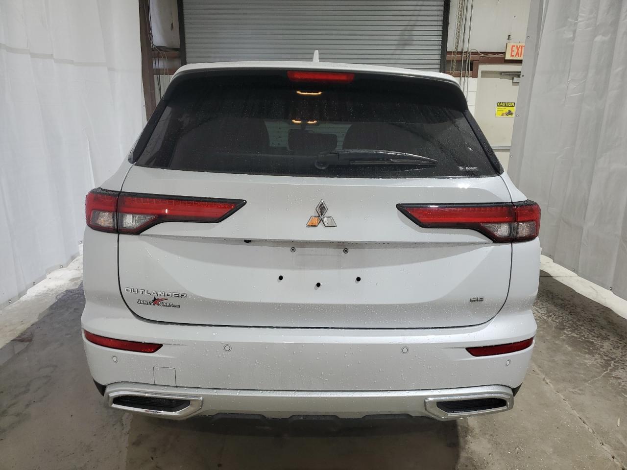 JA4J4UA88NZ088488 2022 Mitsubishi Outlander Se