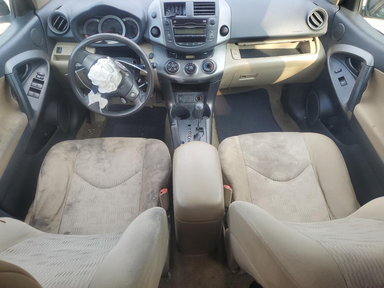 2T3BF4DVXBW138602 2011 Toyota Rav4