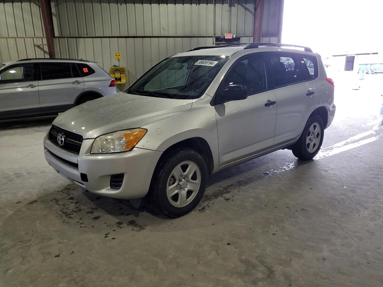 2T3ZF4DV2BW093315 2011 Toyota Rav4