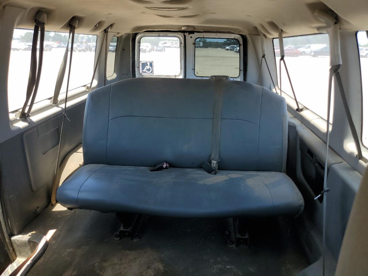 1FBSS3BL4ADA23565 2010 Ford Econoline E350 Super Duty Wagon