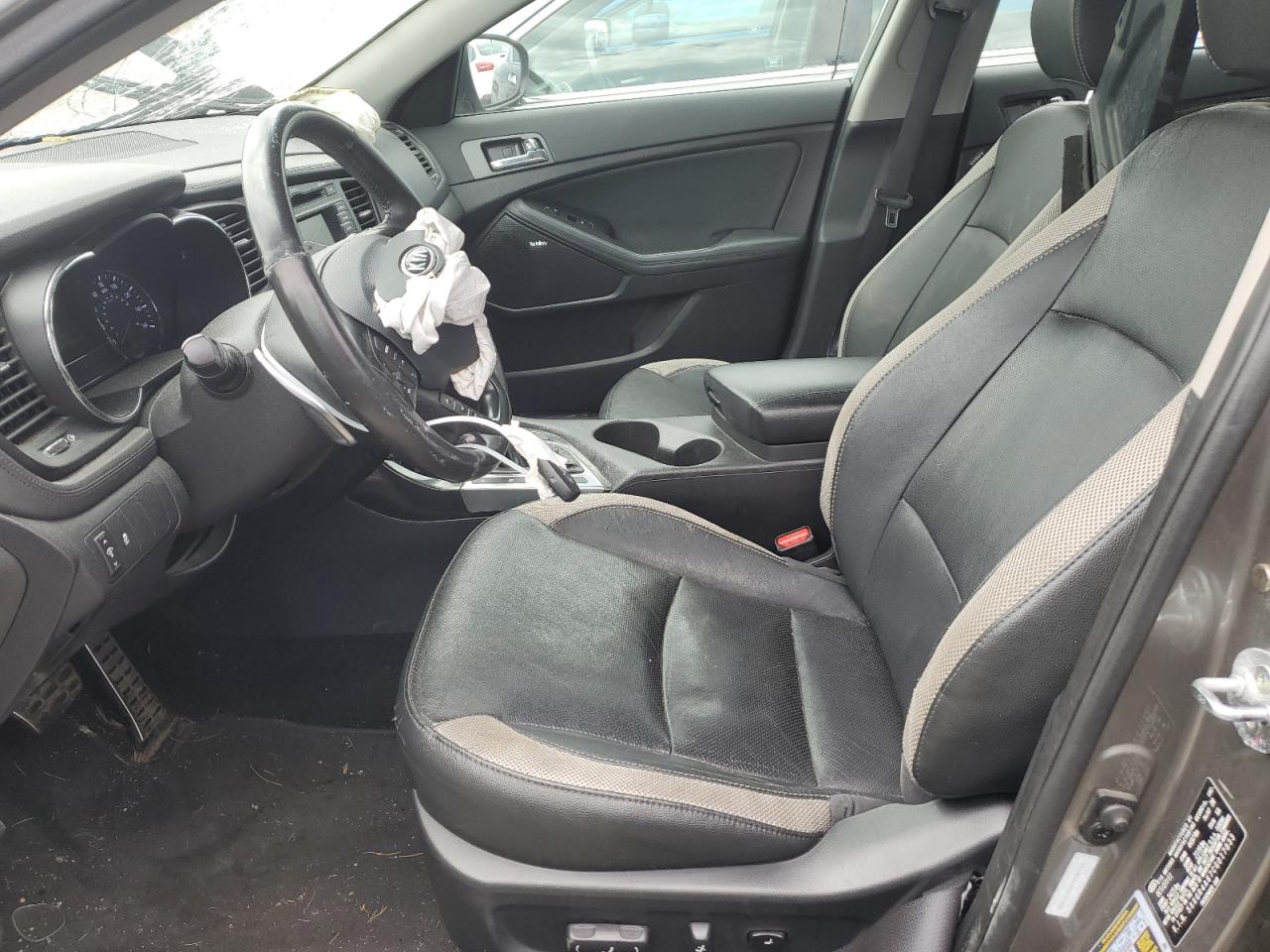 5XXGR4A67CG017833 2012 Kia Optima Sx