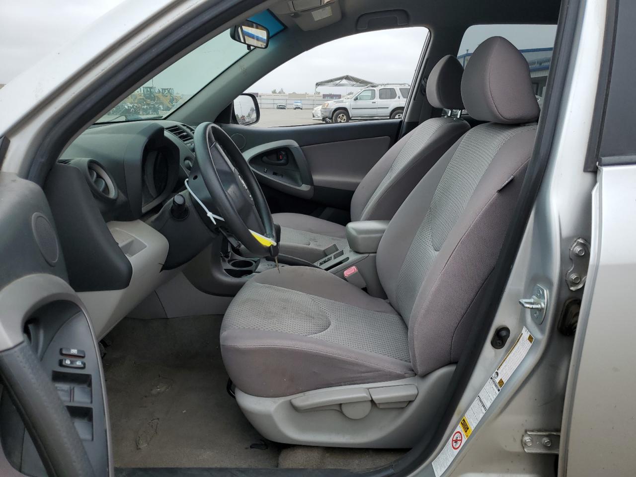 JTMBD33V486066128 2008 Toyota Rav4