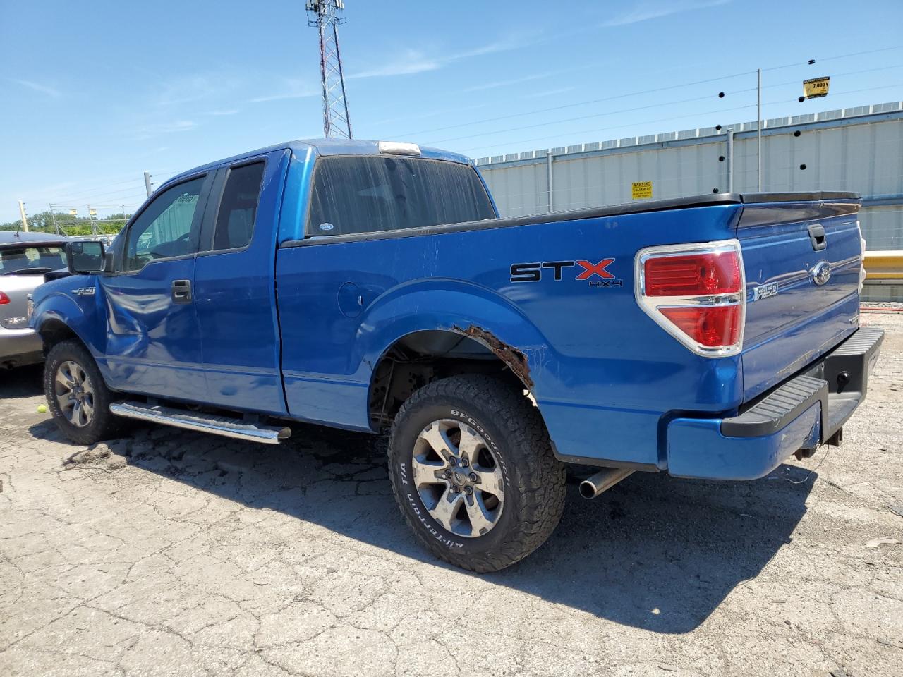 2012 Ford F150 Super Cab vin: 1FTFX1EF9CFC32204