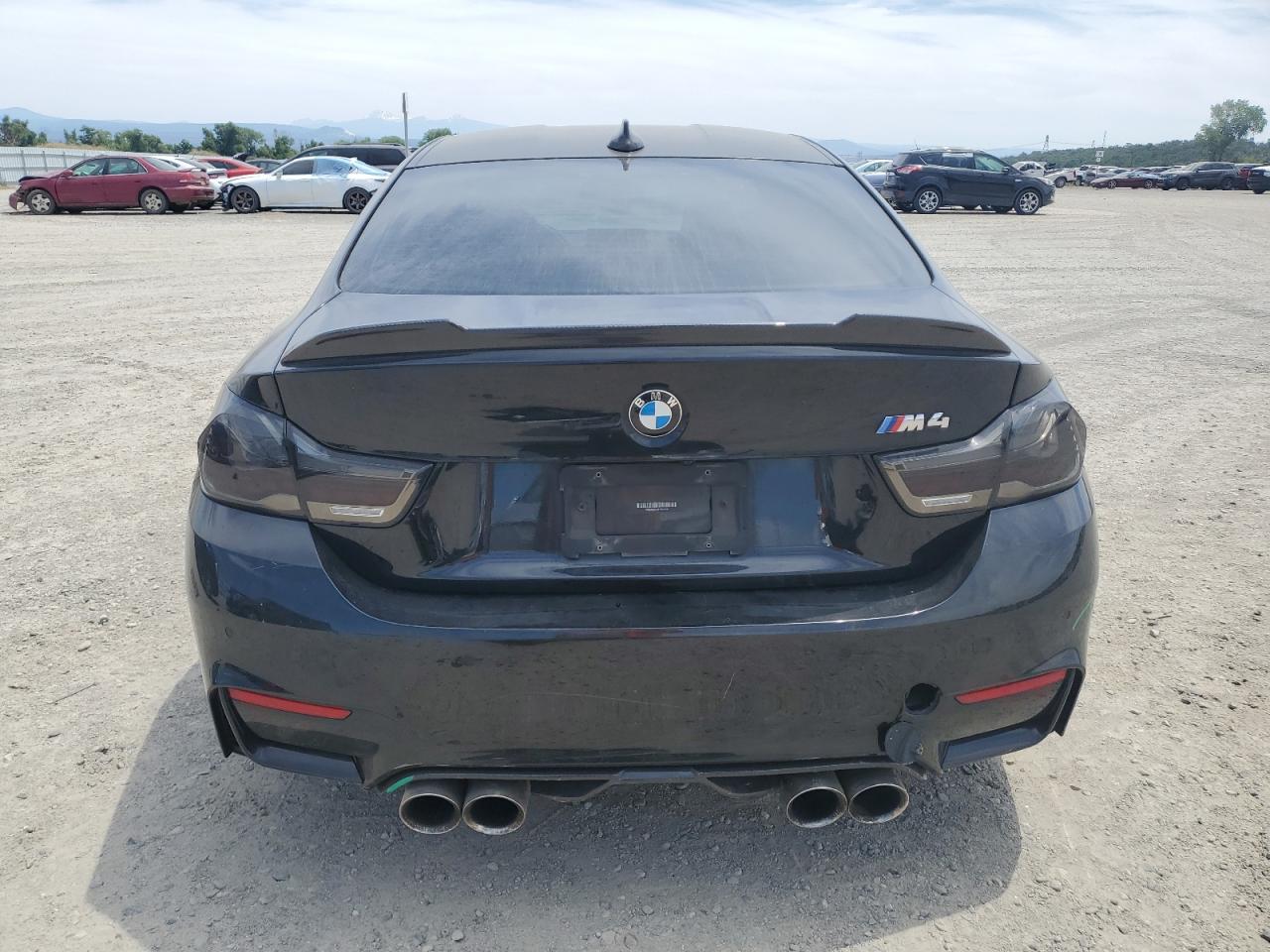 WBS3R9C5XFK332208 2015 BMW M4