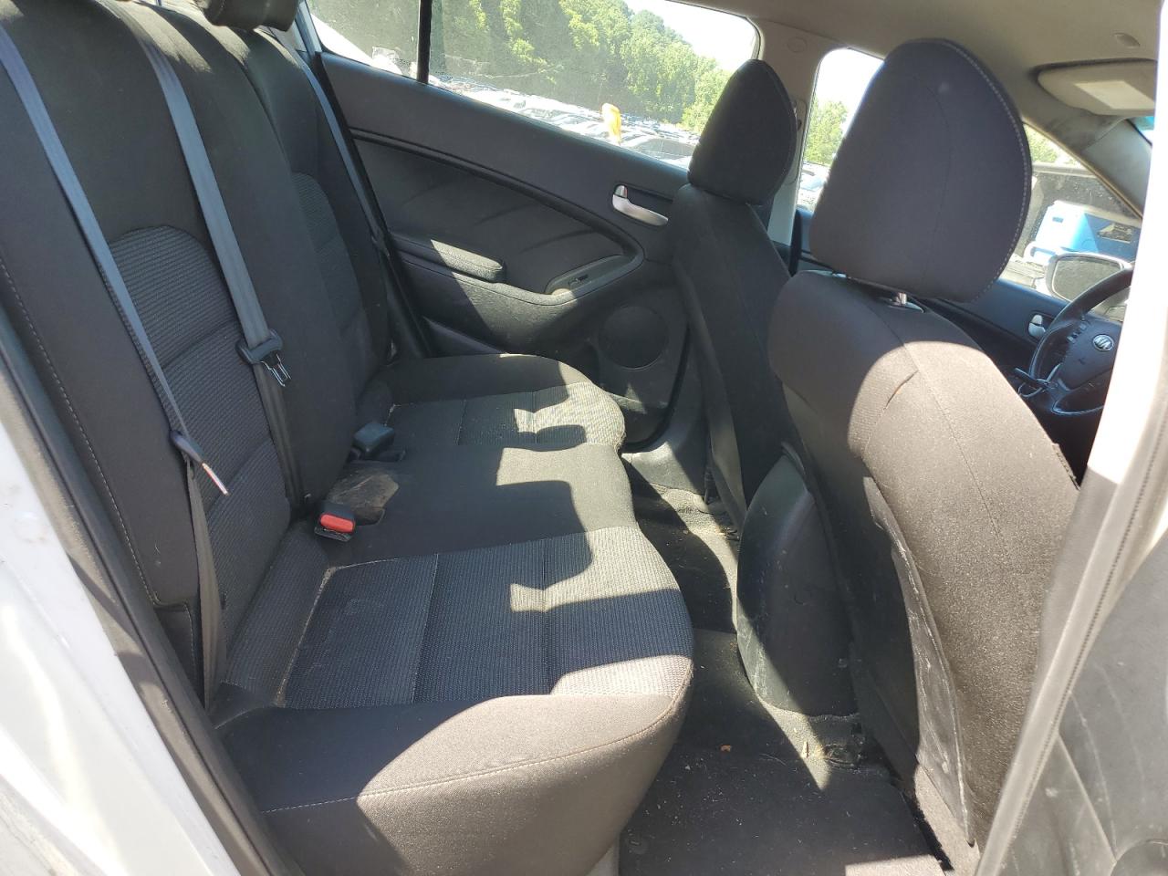 3KPFK4A79HE087911 2017 Kia Forte Lx