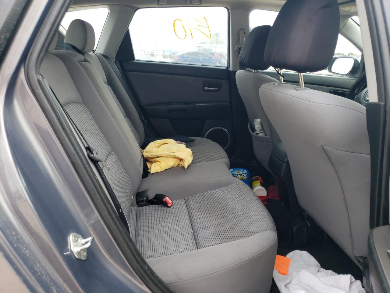 JM1BK343371670851 2007 Mazda 3 Hatchback