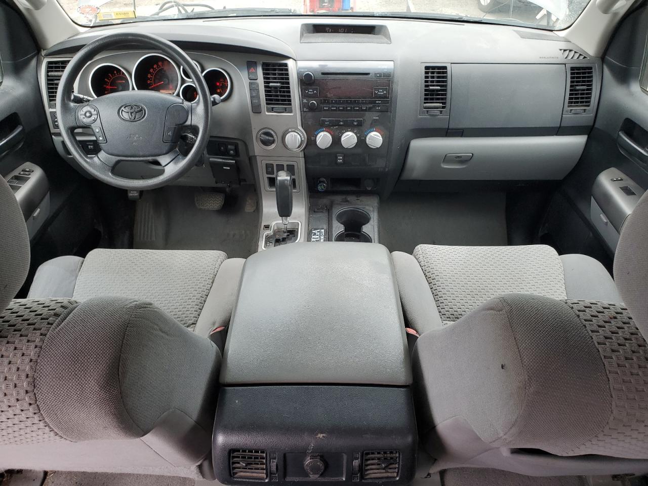 5TFDY5F15BX165866 2011 Toyota Tundra Crewmax Sr5