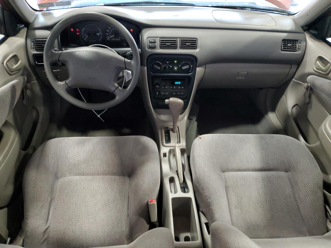 1Y1SK52872Z424000 2002 Chevrolet Geo Prizm Base