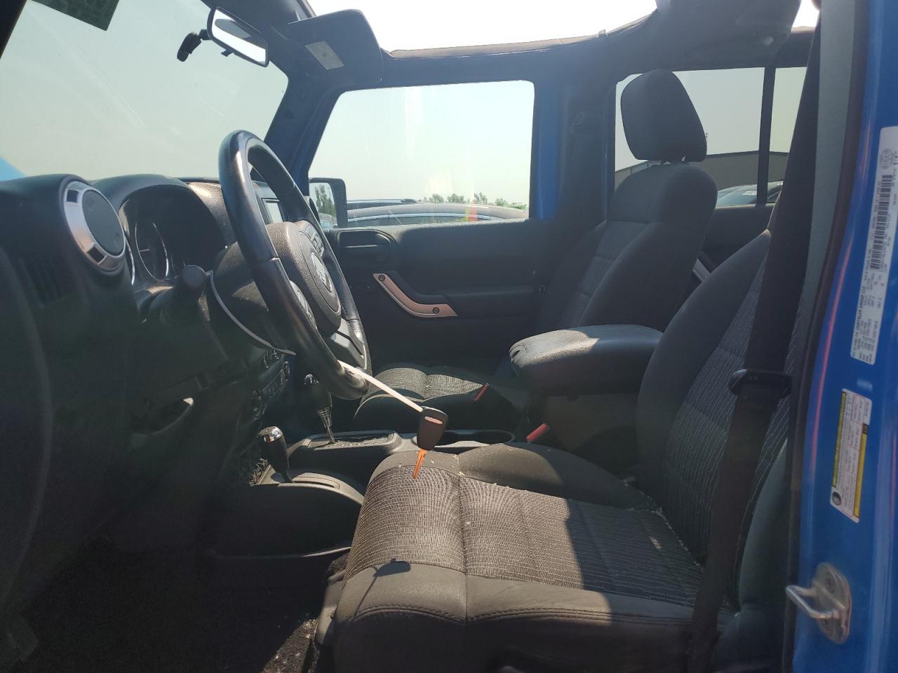 1J4BA5H1XBL634752 2011 Jeep Wrangler Unlimited Sahara