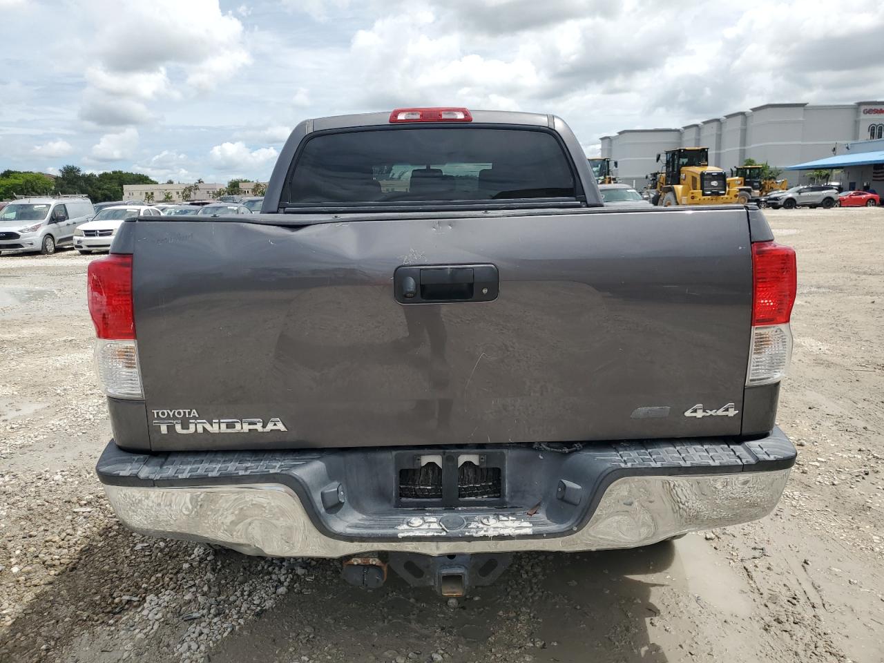 5TFDW5F11DX294714 2013 Toyota Tundra Crewmax Sr5