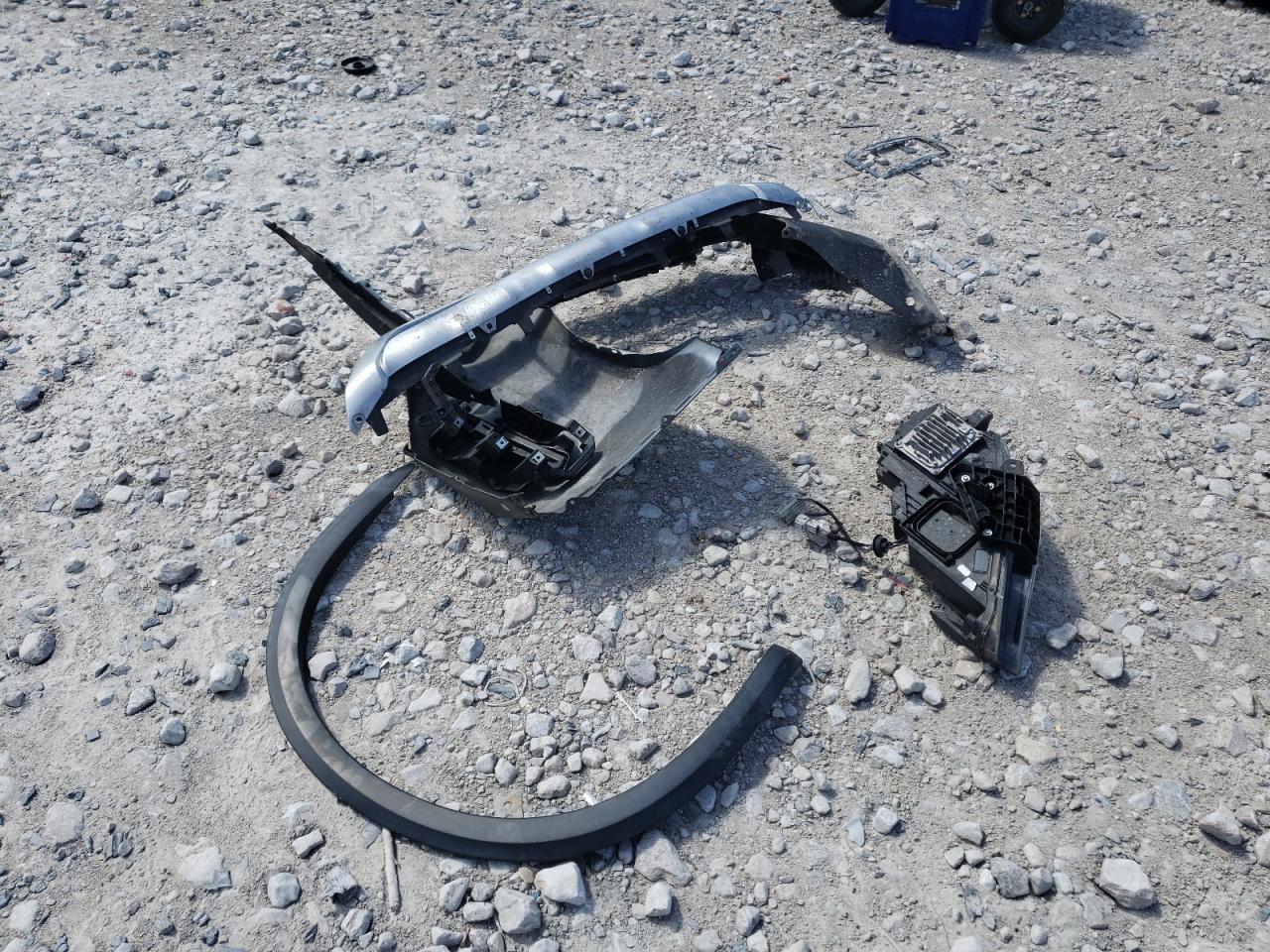 SJKCH5CR8HA034624 2017 Infiniti Qx30 Base