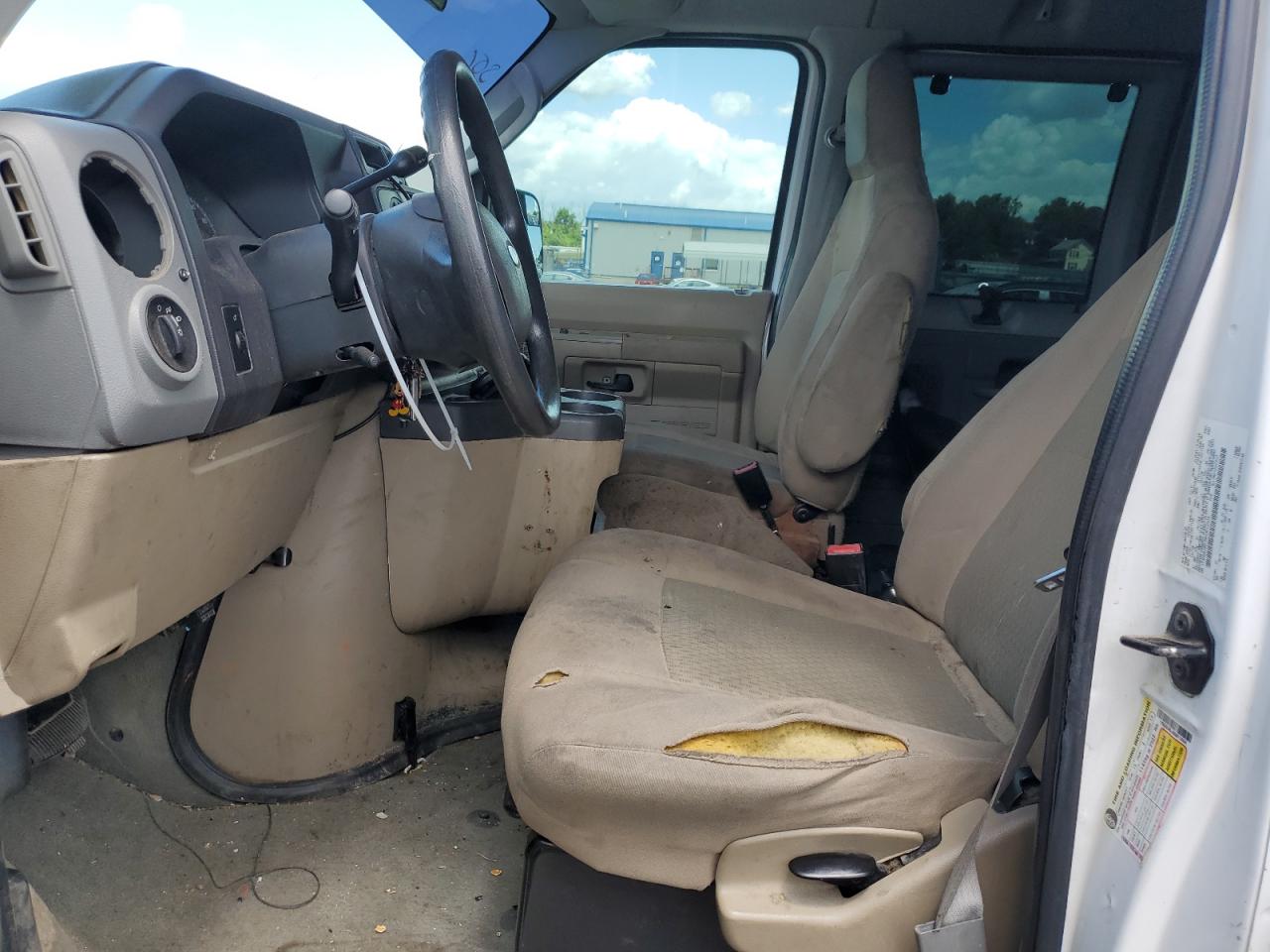 1FBSS3BL4BDB12604 2011 Ford Econoline E350 Super Duty Wagon