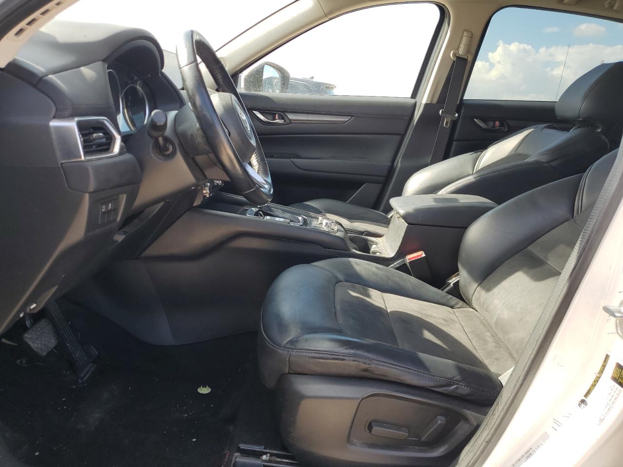 JM3KFACM3J0304931 2018 Mazda Cx-5 Touring