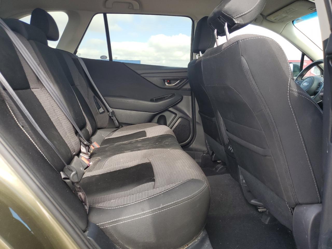 4S4BTACC8N3275953 2022 Subaru Outback Premium