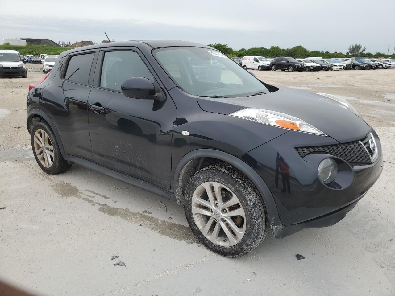 2012 Nissan Juke S vin: JN8AF5MV3CT119349