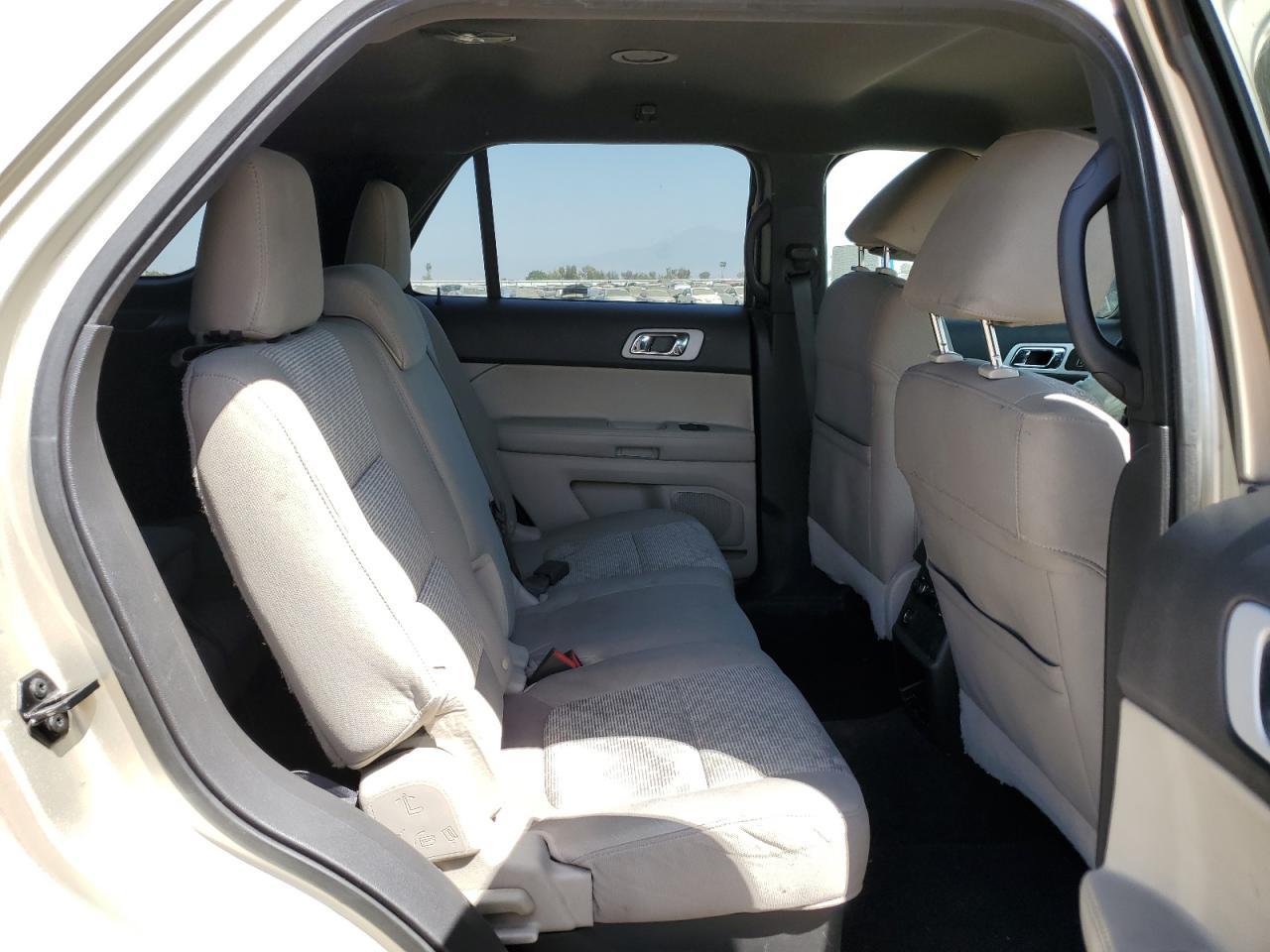 1FMHK7D88BGA19570 2011 Ford Explorer Xlt