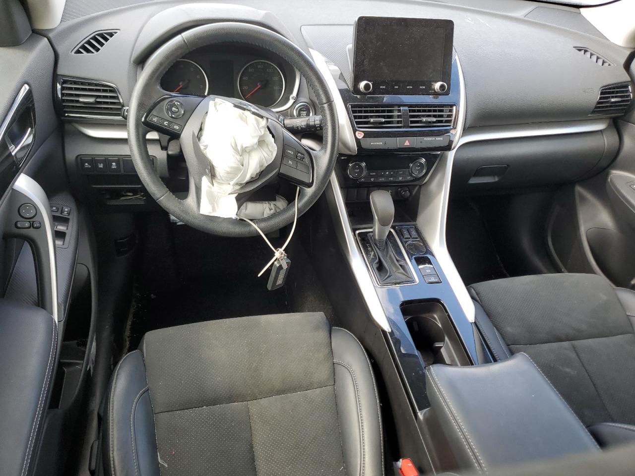 JA4ASWAA6NZ062010 2022 Mitsubishi Eclipse Cross Se