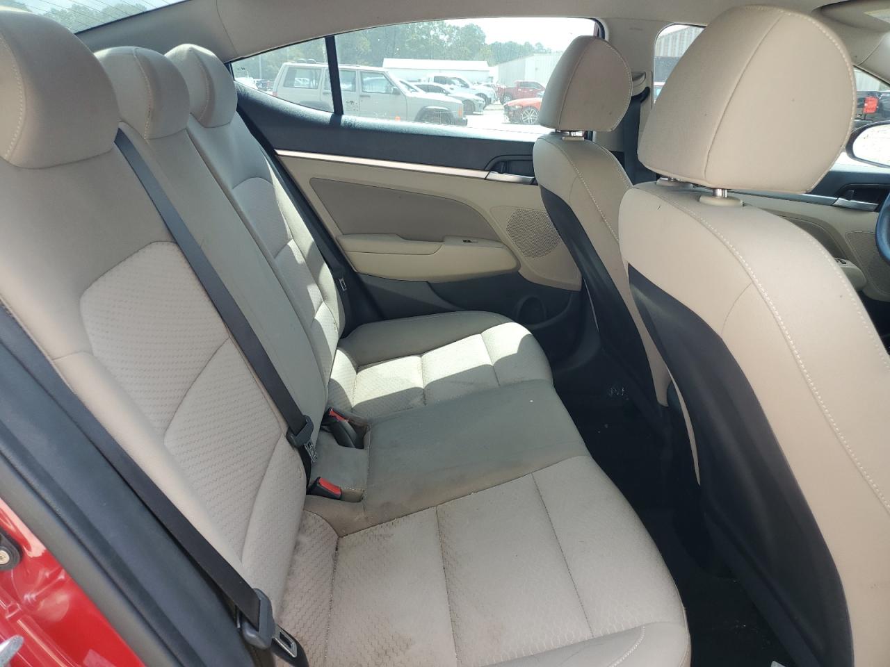 KMHD84LF5KU816212 2019 Hyundai Elantra Sel