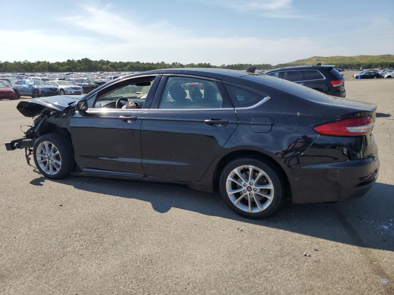 Lot #2861956740 2020 FORD FUSION SE