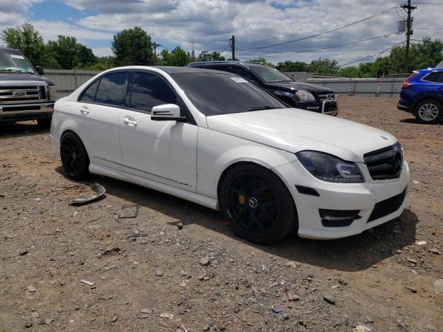 VIN WDDGF8AB9EA947489 2014 Mercedes-Benz C-Class, 3... no.4