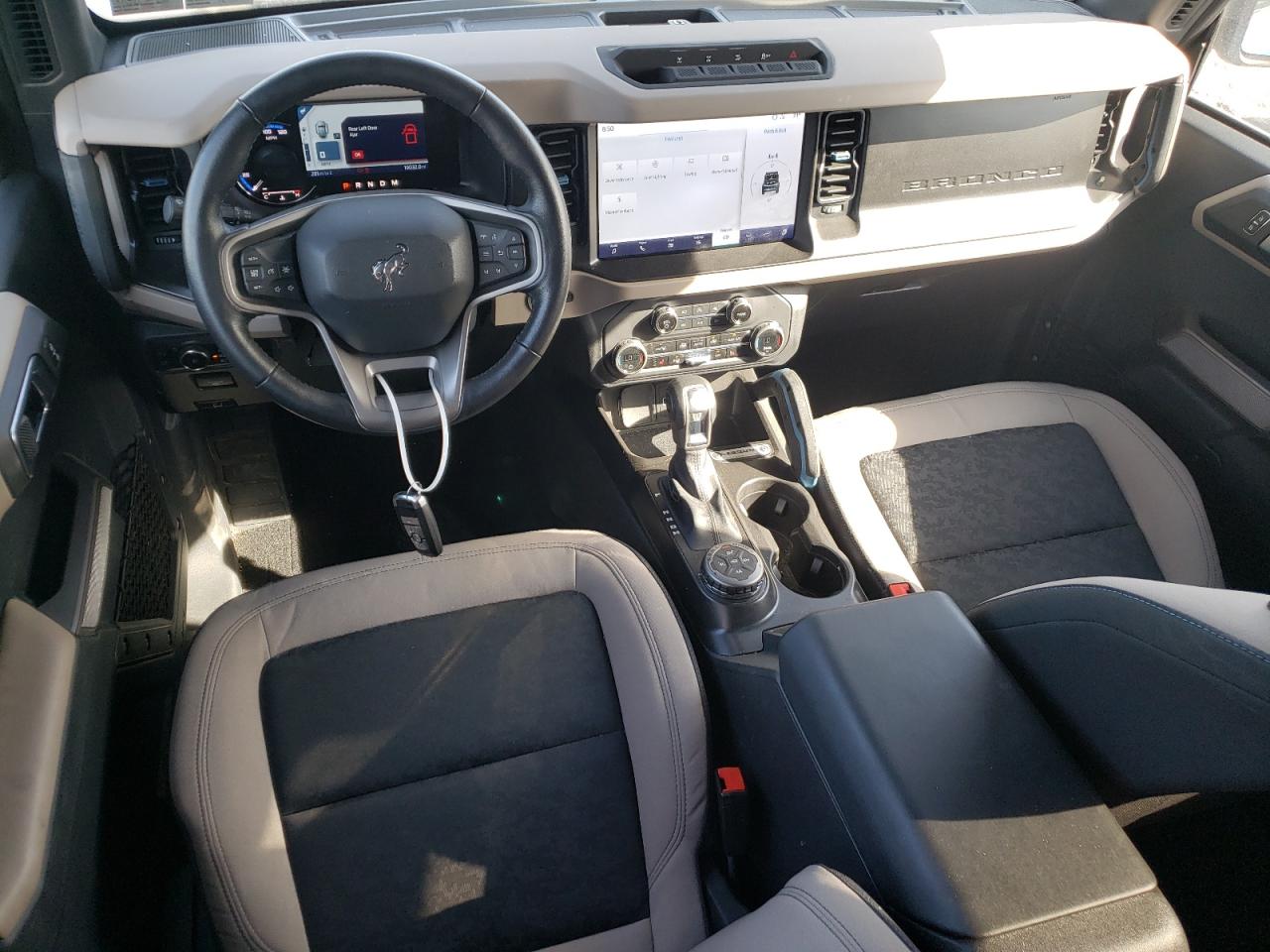 1FMEE5DPXPLB34109 2023 Ford Bronco Base