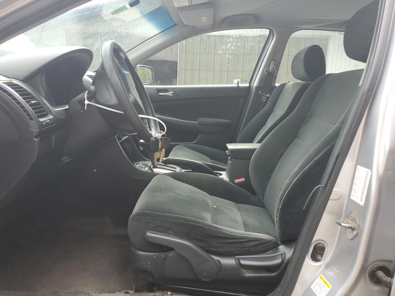 1HGCM563X6A126306 2006 Honda Accord Se