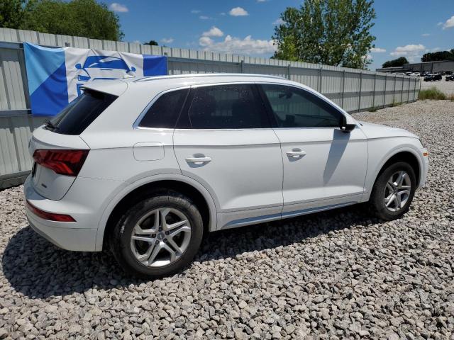 VIN WA1ANAFY0K2116356 2019 Audi Q5, Premium no.3