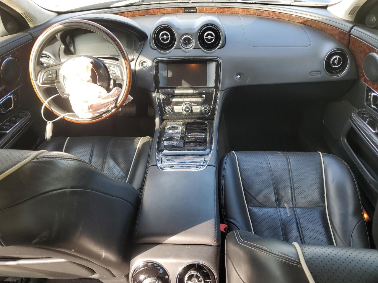 SAJWJ2GD5F8V90820 2015 Jaguar Xjl Portfolio