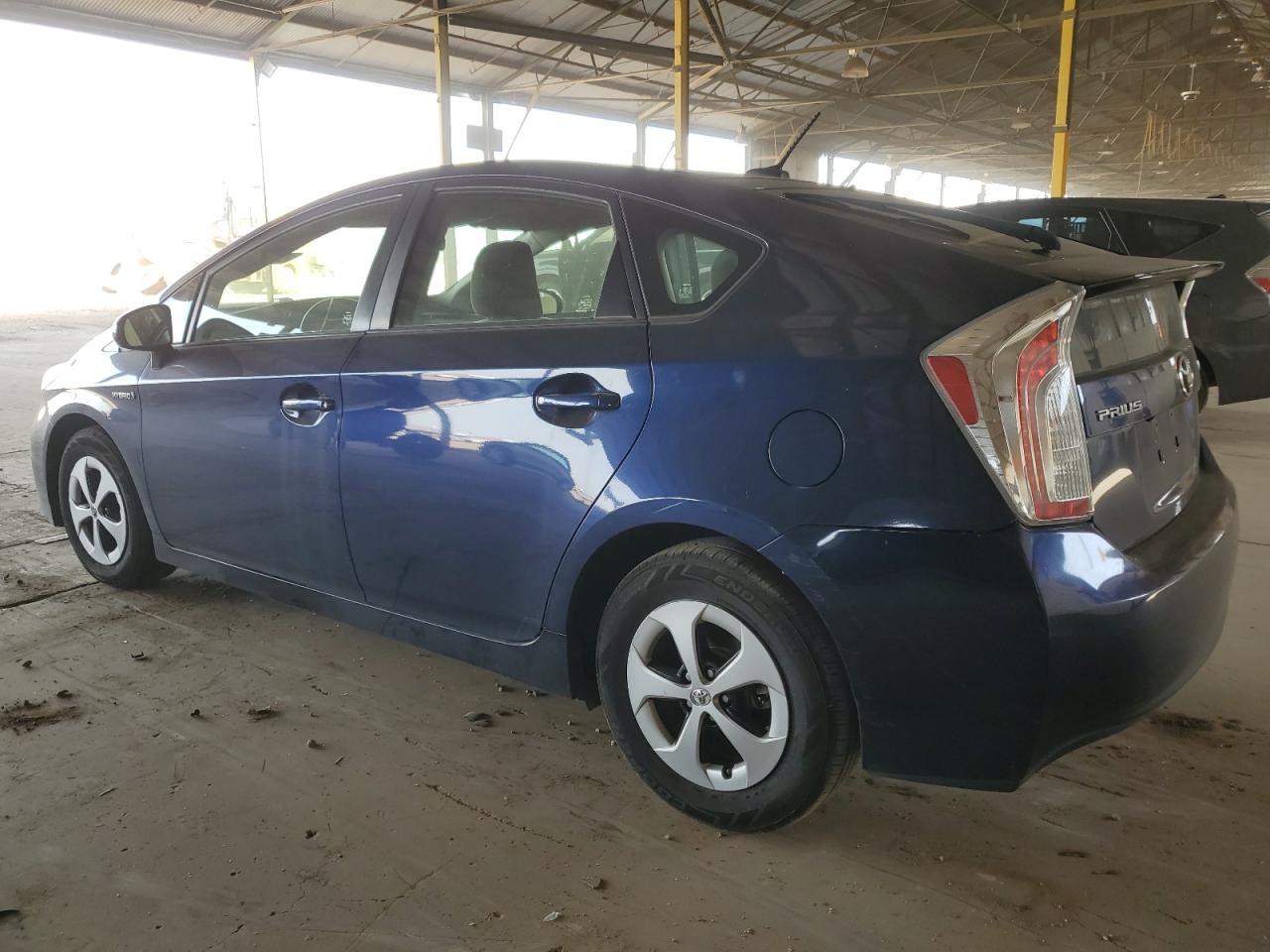 JTDKN3DUXC1572071 2012 Toyota Prius