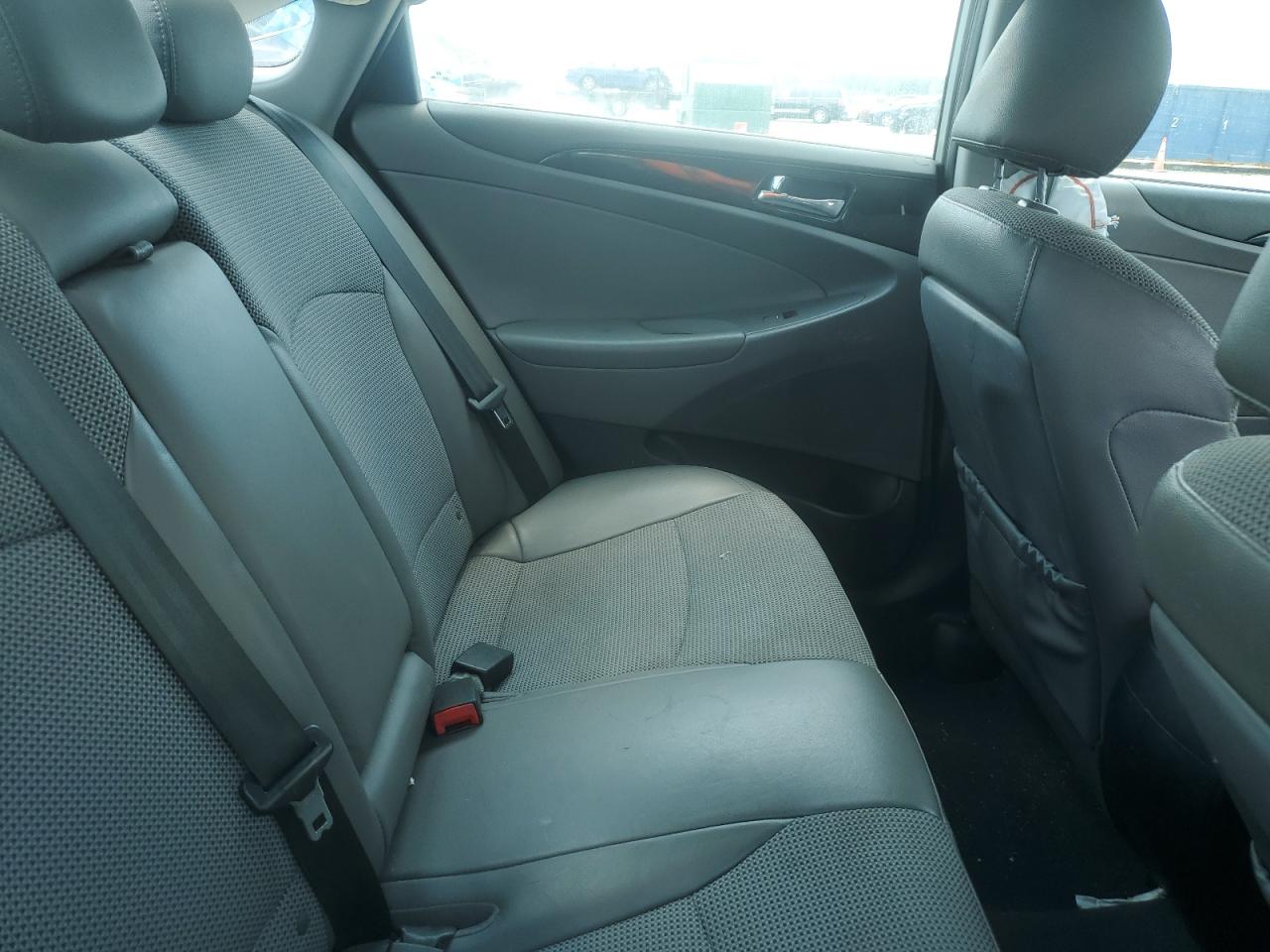 5NPEC4AC8EH846562 2014 Hyundai Sonata Se