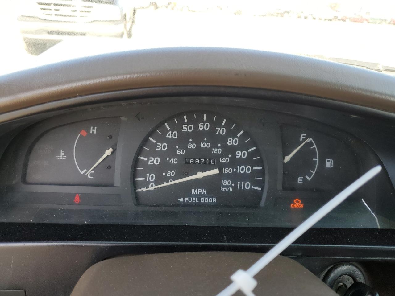 5TENL42NX2Z124714 2002 Toyota Tacoma