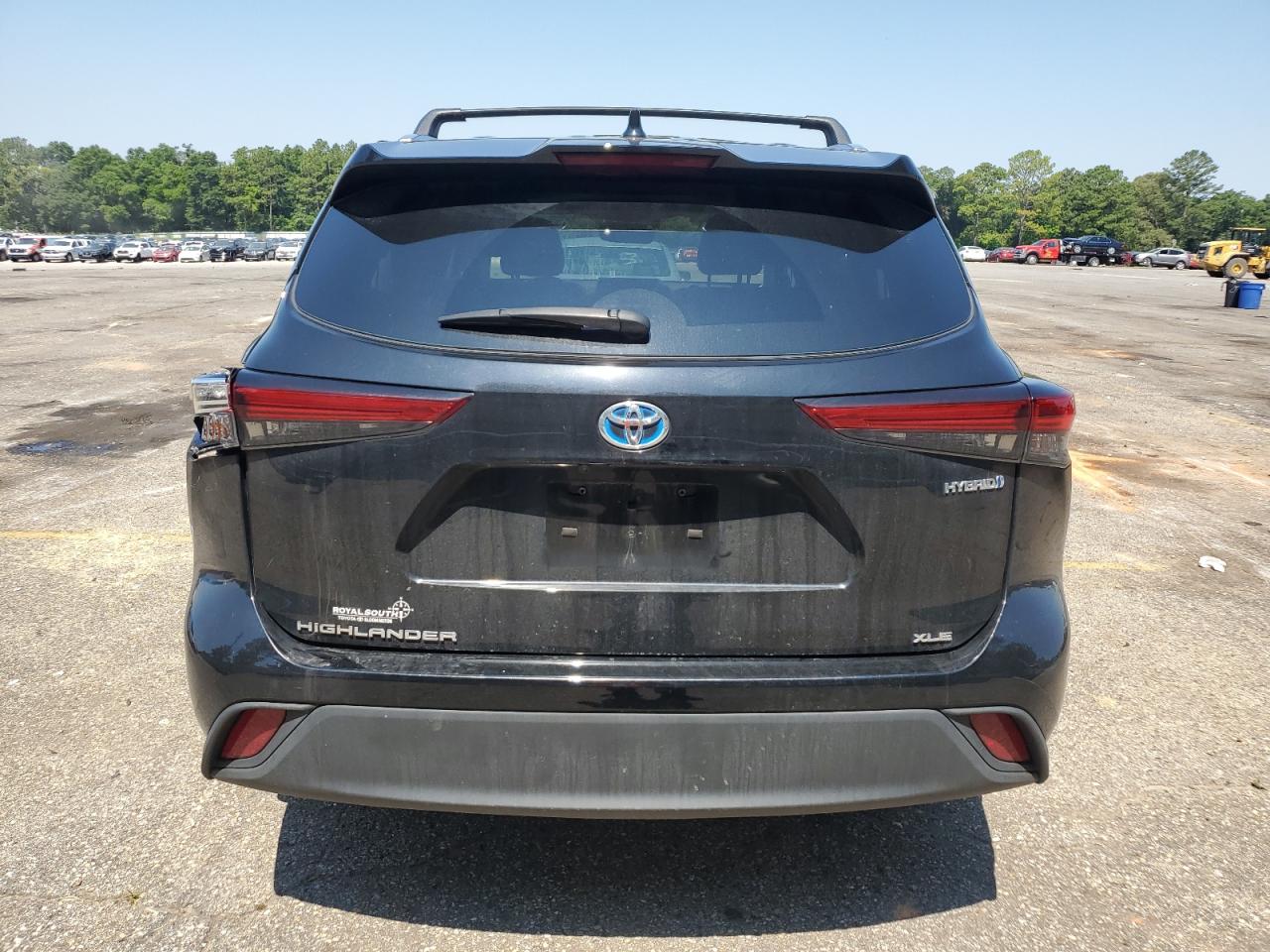 TOYOTA HIGHLANDER HYBRID XLE