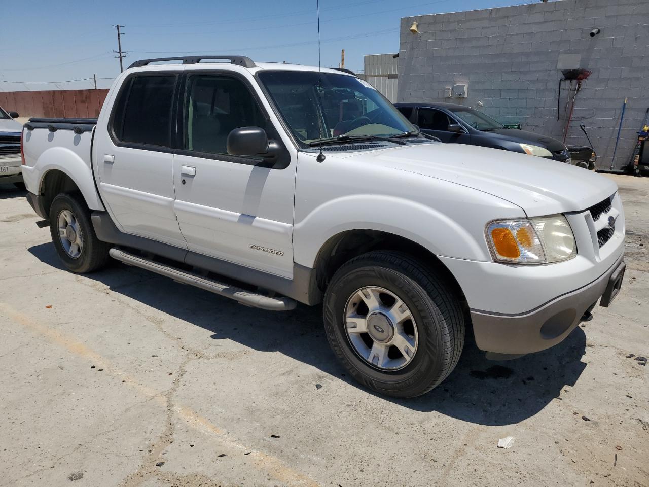 1FMZU77E51UB74657 2001 Ford Explorer Sport Trac