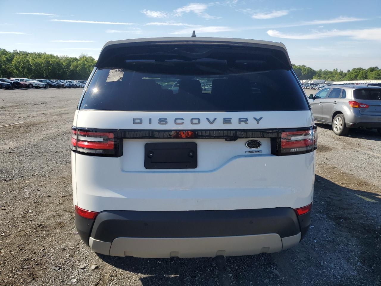 SALRRBBV9HA038102 2017 Land Rover Discovery Hse