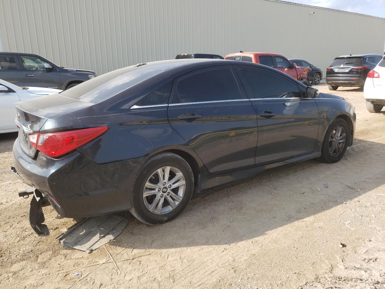 2014 Hyundai Sonata Gls vin: 5NPEB4AC9EH929579