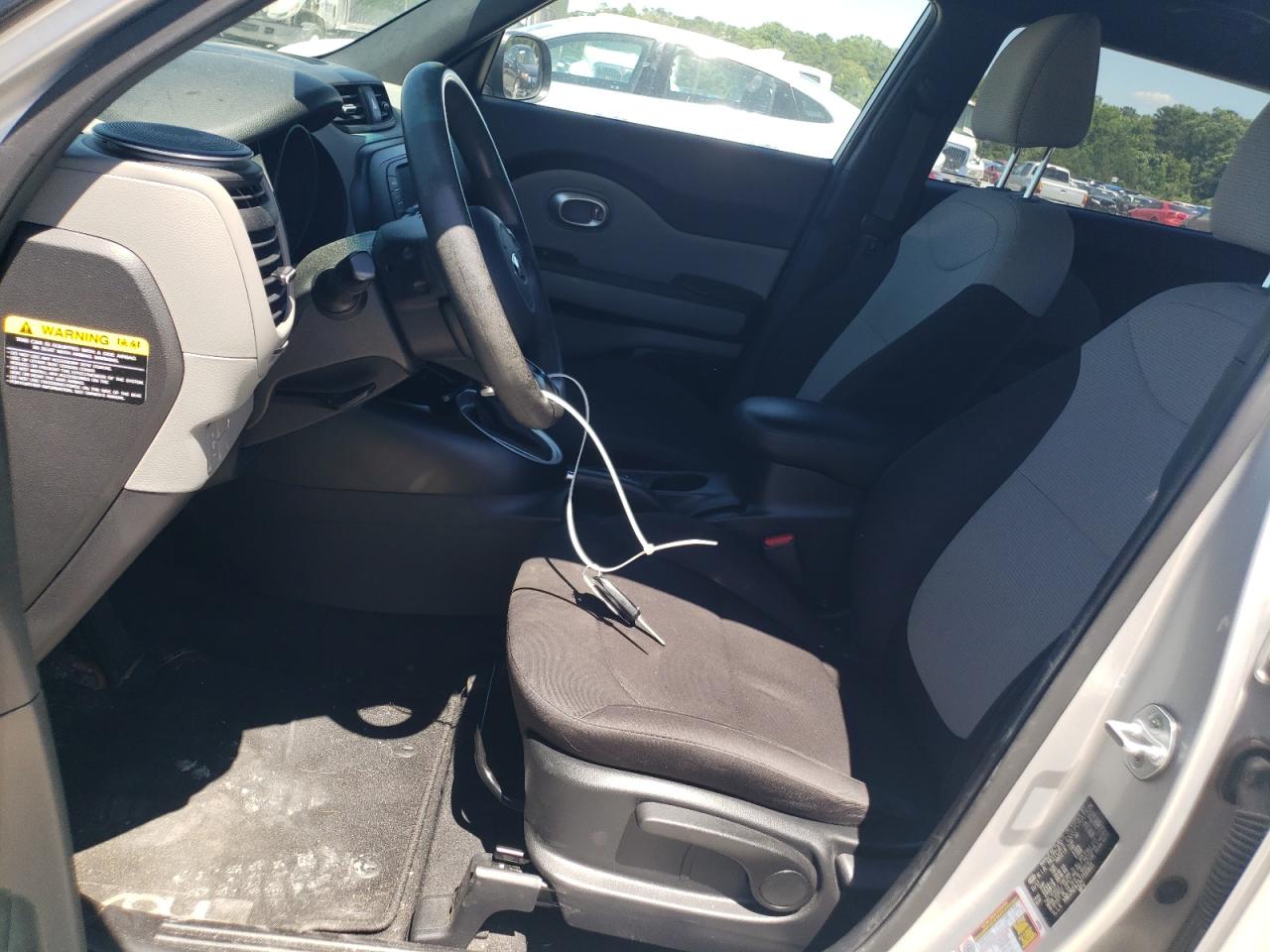 KNDJN2A25J7591601 2018 Kia Soul