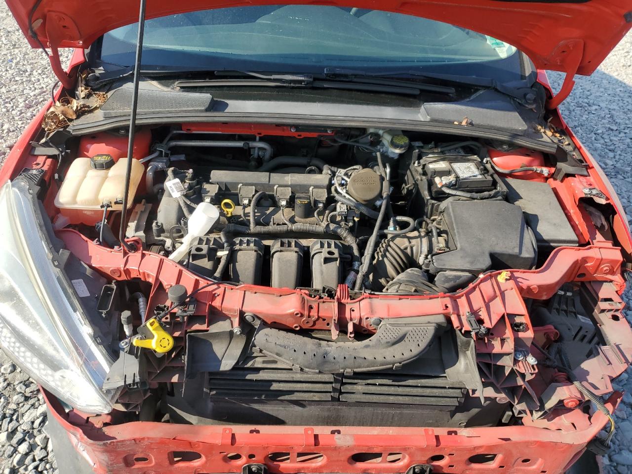 1FADP3K29FL322081 2015 Ford Focus Se