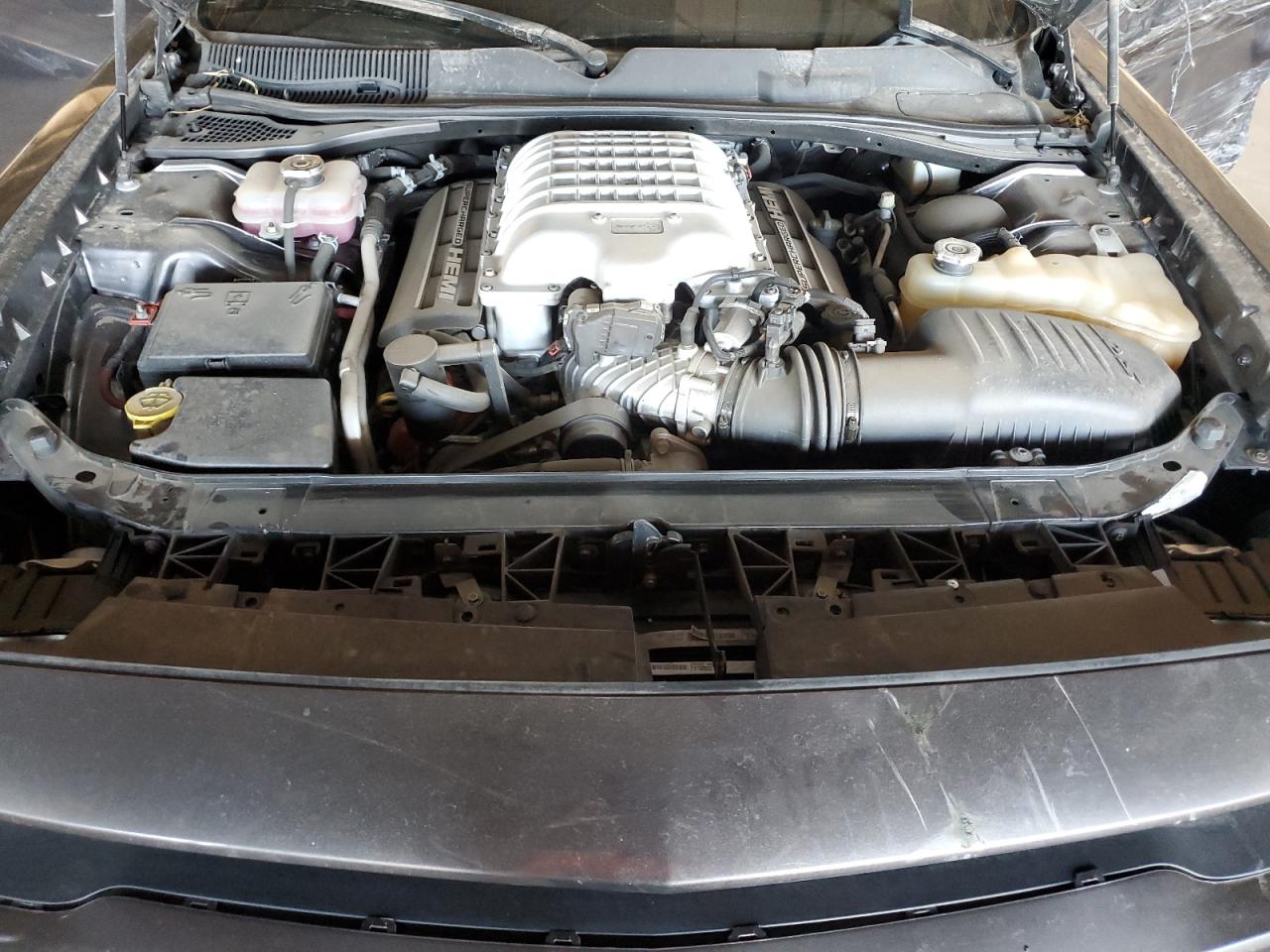 2C3CDZC96GH335905 2016 Dodge Challenger Srt Hellcat