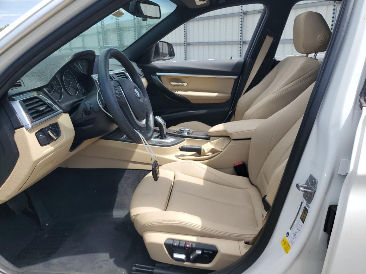 WBA8B9G53HNU49185 2017 BMW 330 I