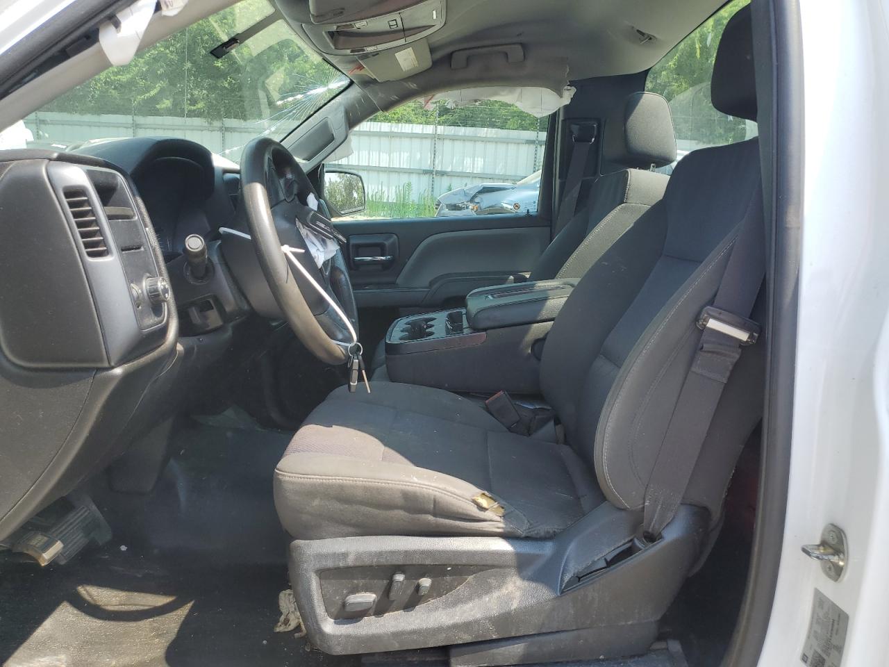 1GTN1LEC8JZ900844 2018 GMC Sierra C1500