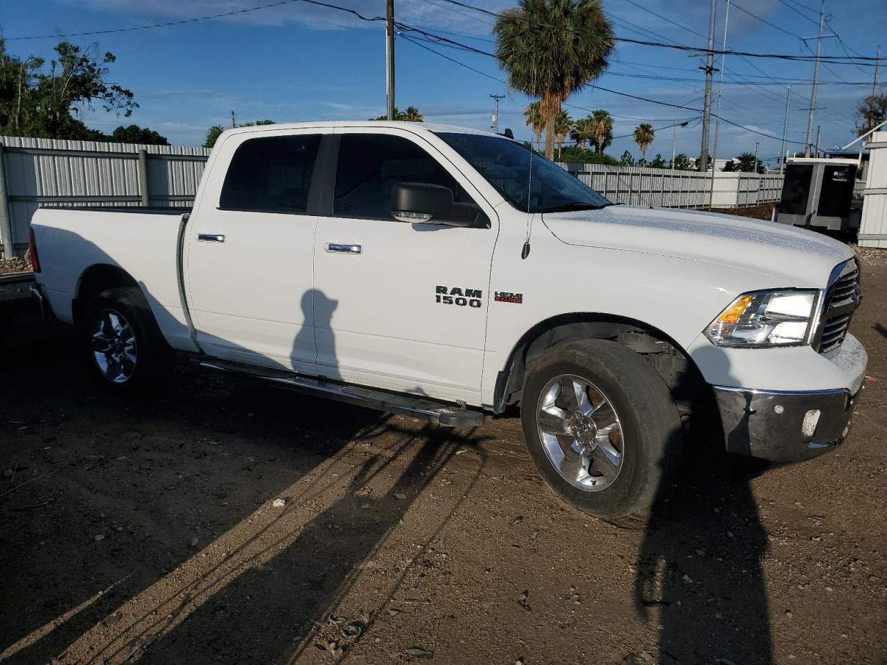 3C6RR7LT5GG250214 2016 Ram 1500 Slt