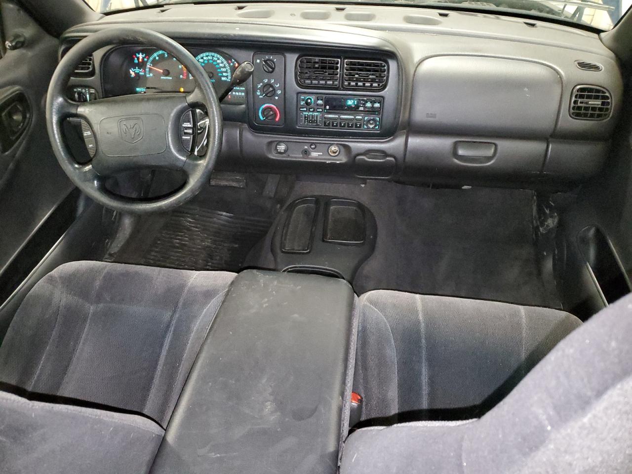 1B7GL22XXYS764594 2000 Dodge Dakota