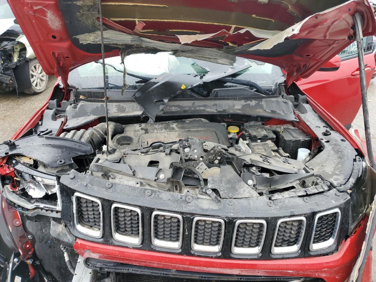 3C4NJCBB3JT489551 2018 Jeep Compass Latitude