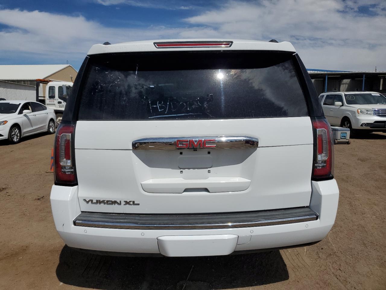 1GKS2HKJ7GR121450 2016 GMC Yukon Xl Denali