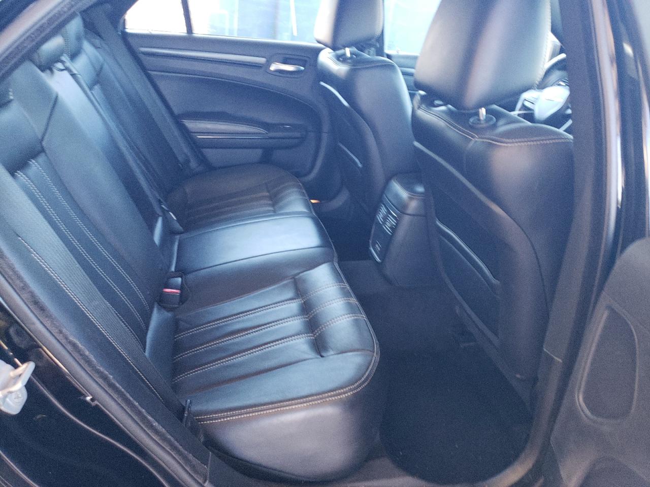 2C3CCABT5FH736135 2015 Chrysler 300 S