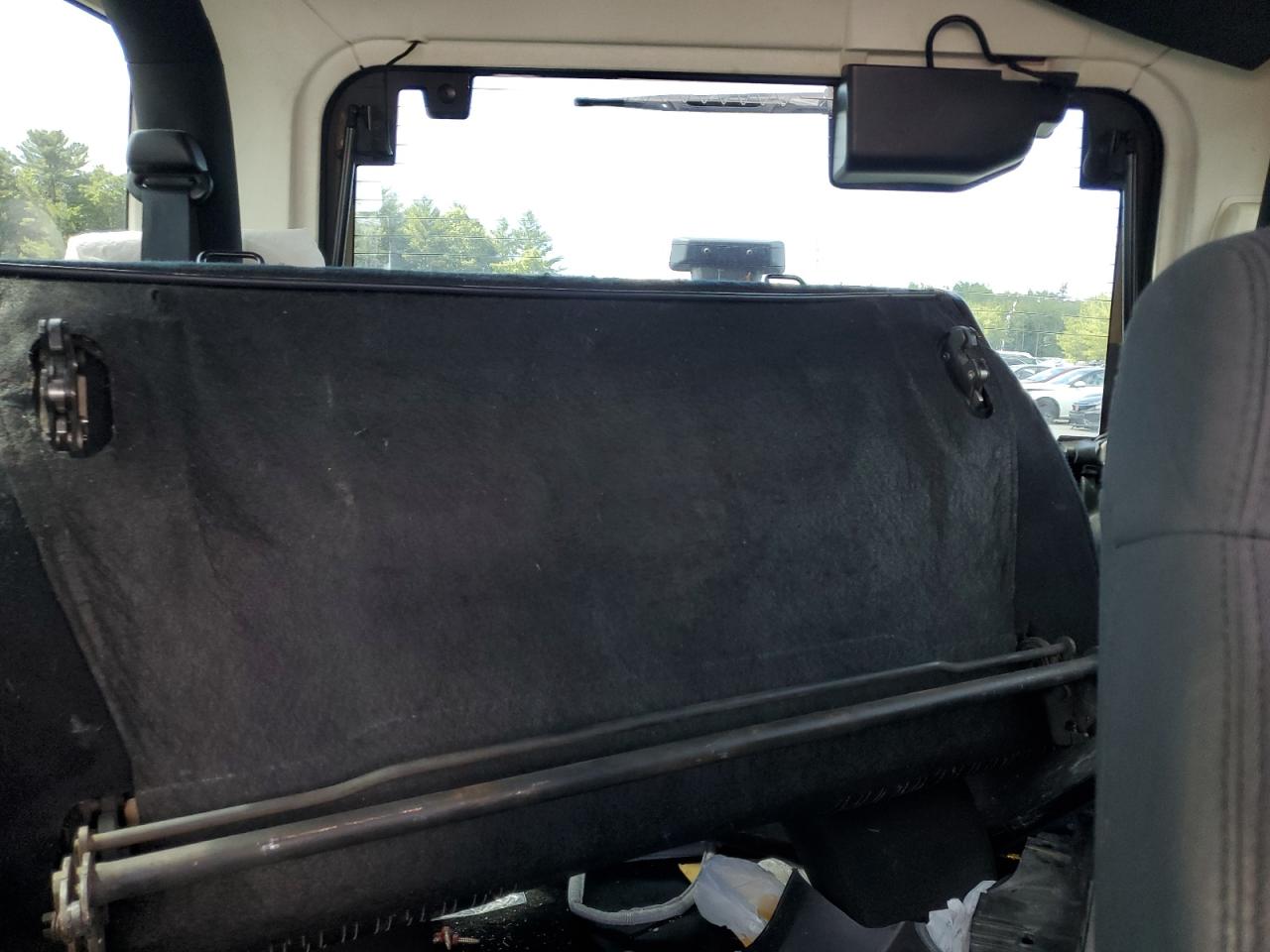 1C4HJWCG4CL116686 2012 Jeep Wrangler Rubicon