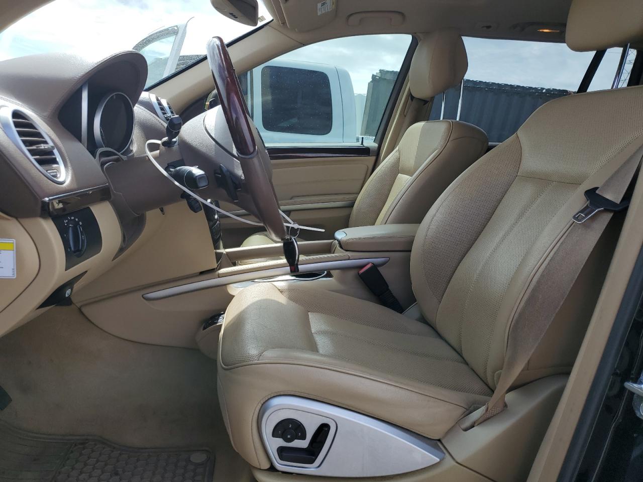 4JGBF8GE7BA747238 2011 Mercedes-Benz Gl 550 4Matic