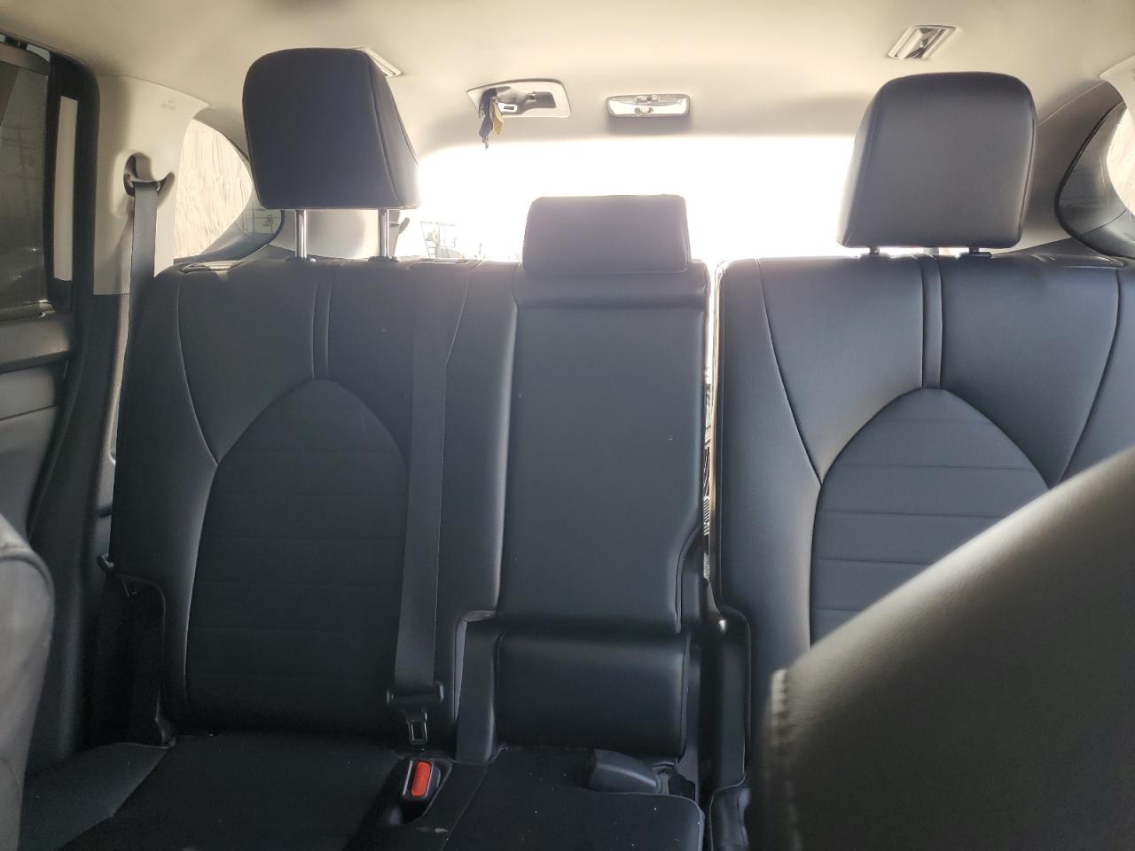 5TDHZRAH8NS110669 2022 Toyota Highlander Xle