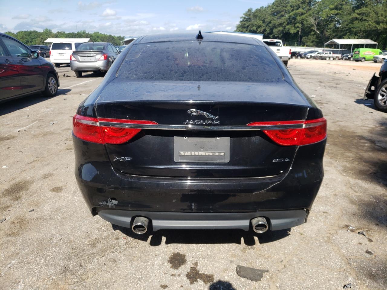 SAJBD4BV7HCY46747 2017 Jaguar Xf Premium